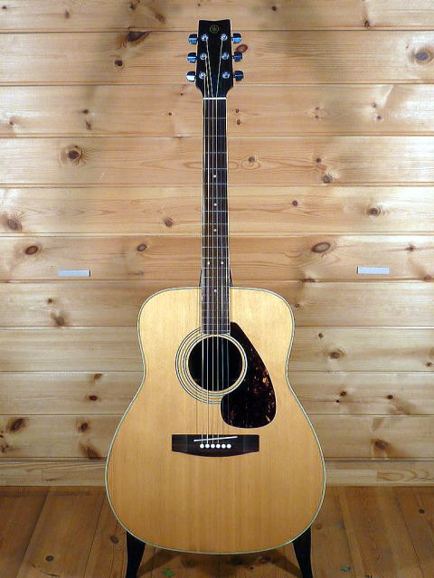 YAMAHA FG-300J '70s1.jpg